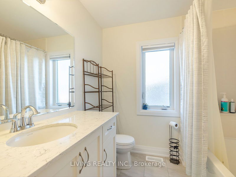 909 Isaac Phillips Way  Newmarket, L3X 2Y9 | Image 33