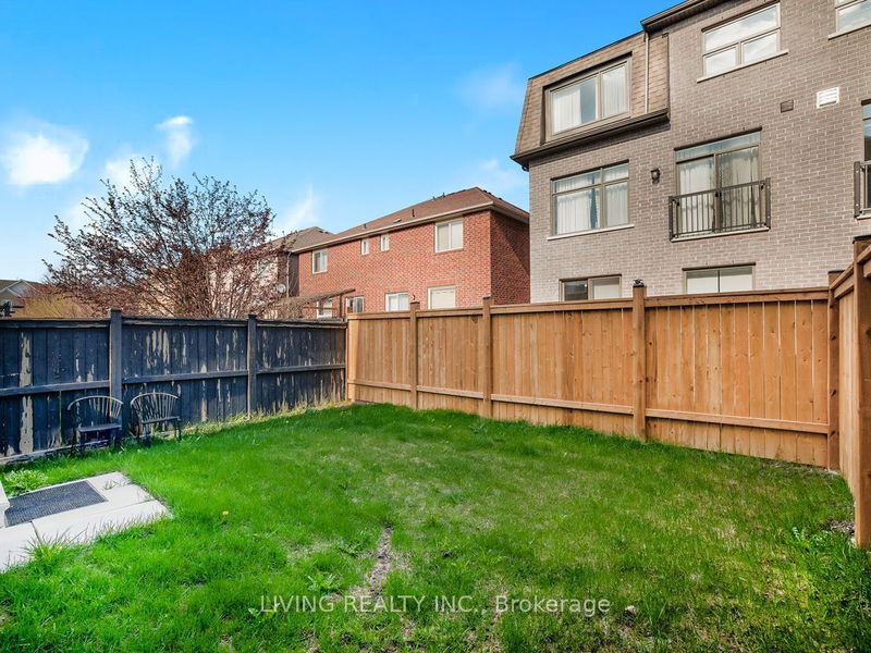 909 Isaac Phillips Way  Newmarket, L3X 2Y9 | Image 35