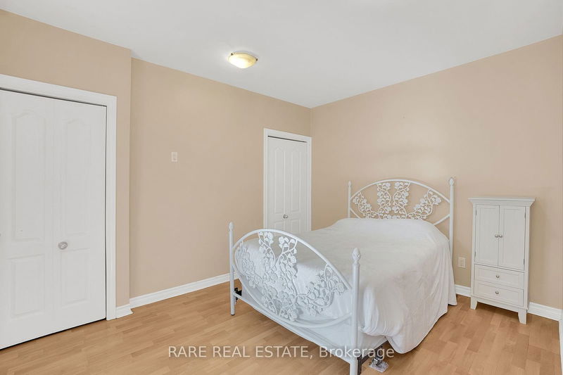 129 Duncan Rd  Richmond Hill, L4C 6J4 | Image 33