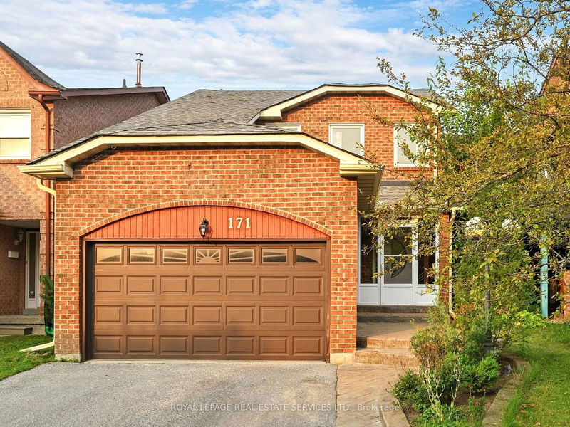home for sale on 171 Green Bush Crescent