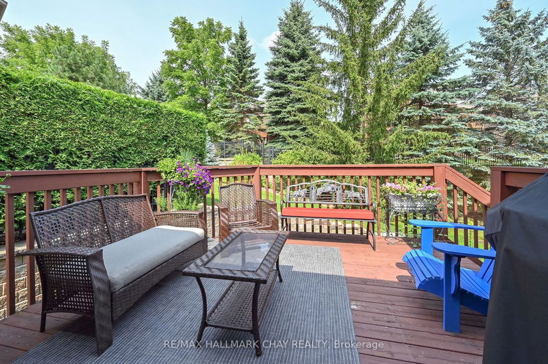 22 Montebello Terr  New Tecumseth, L9R 2H3 | Image 32