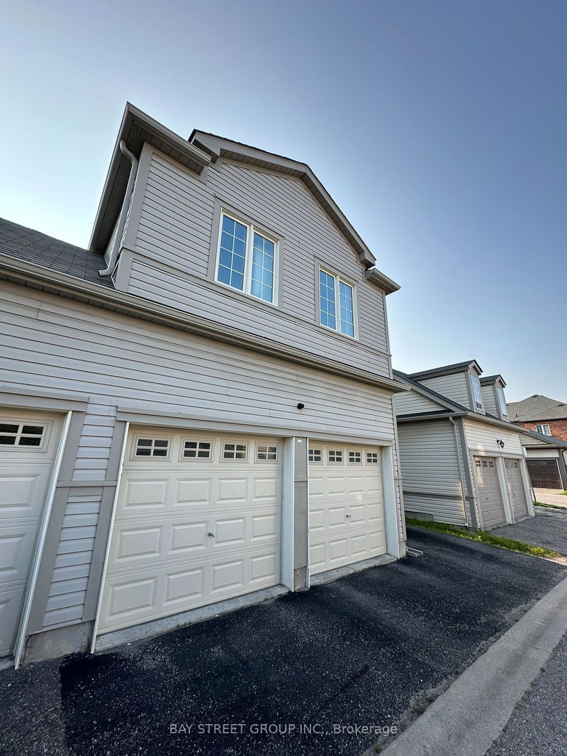 home for lease on Coach-21 Duncan Road