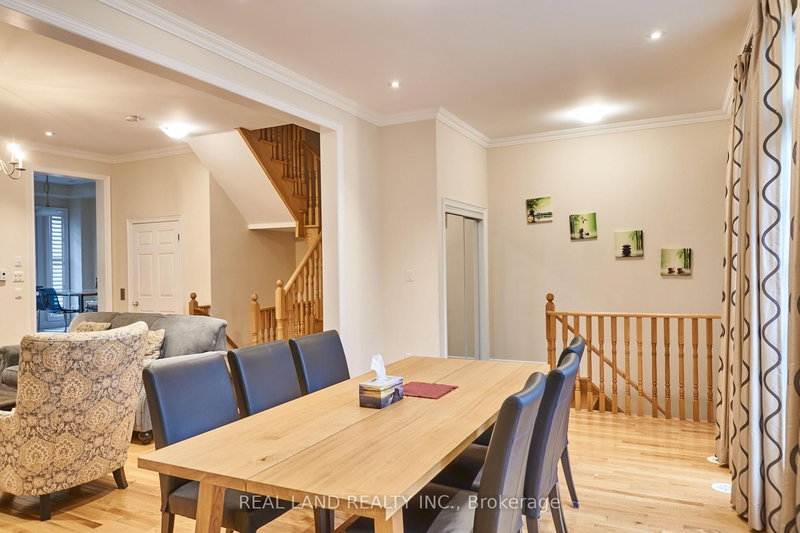 41 Lord Durham Rd, Markham, L6G 0C2 | Image 2