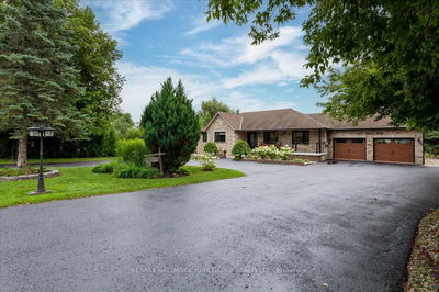 1331 Gilford Rd  Innisfil, L0L 1R0 | Image 1