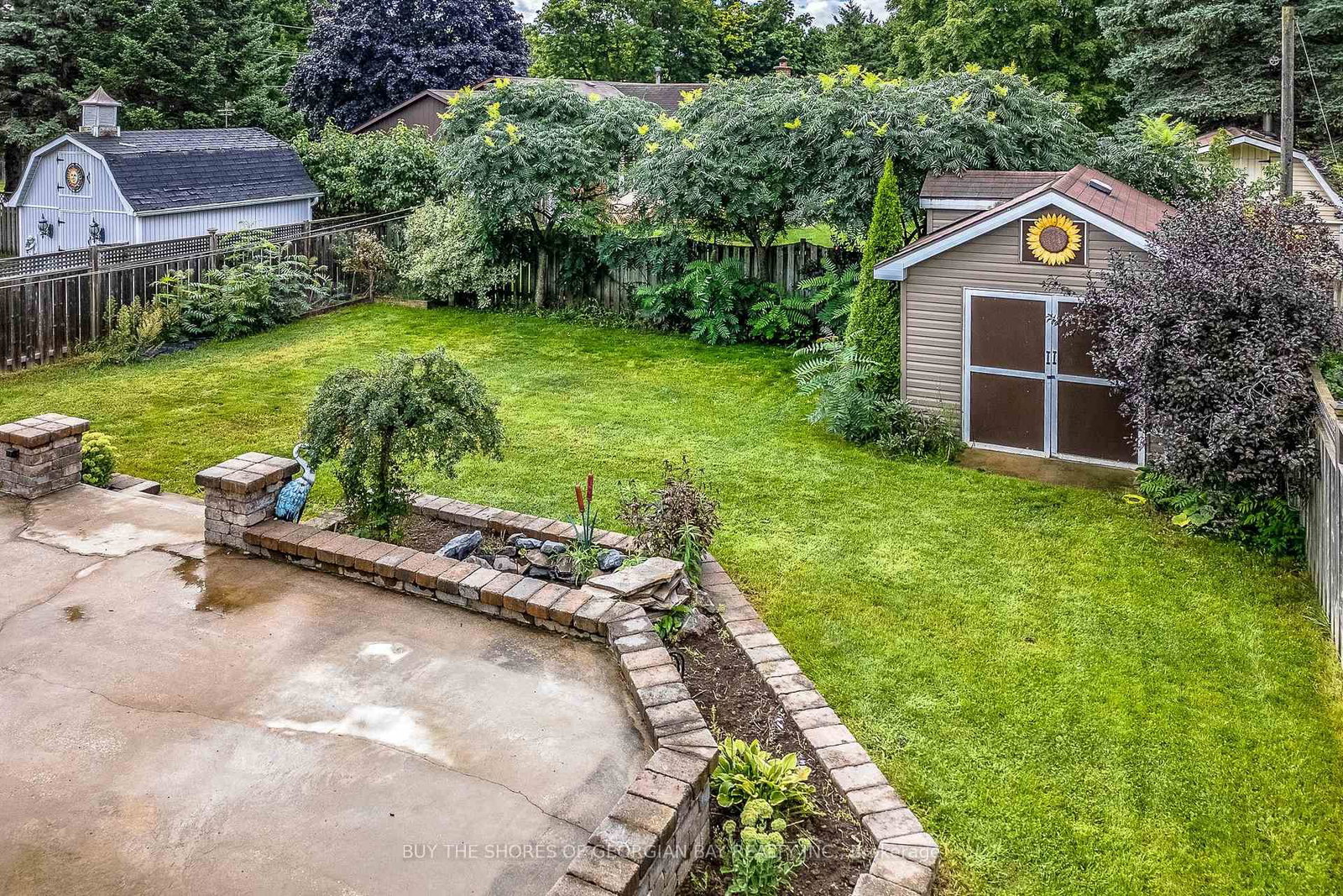 Listing Image 7