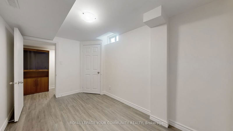 381 Rushbrook Dr  Newmarket, L3X 2B9 | Image 22