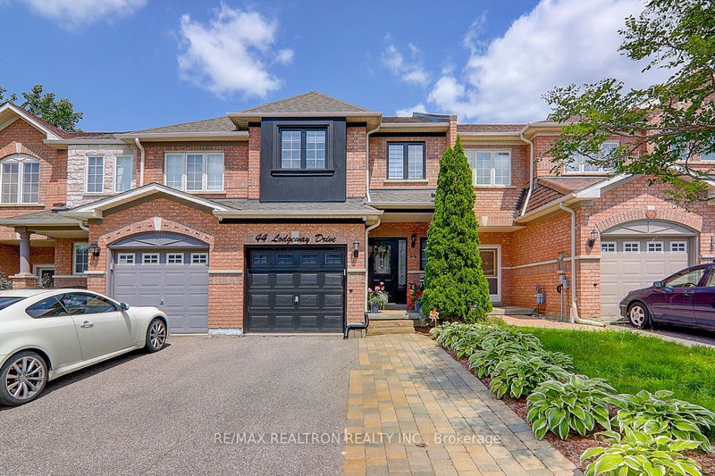 home for sale on 44 Lodgeway Drive