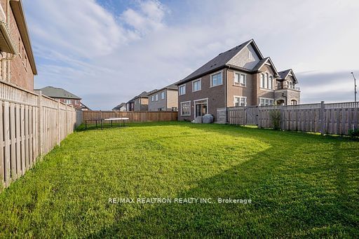 1589 Angus St  Innisfil, L9S 0J9 | Image 36