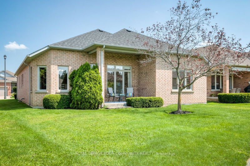 19 Boros Link   Whitchurch-Stouffville, L4A 1N7 | Image 39