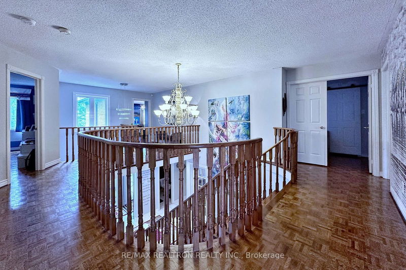 152 Grenadier Cres  Vaughan, L4J 7V6 | Image 19