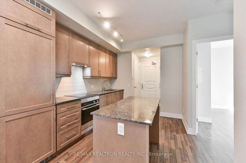  304 - 9085 Jane St  Vaughan, L4K 0L8 | Image 11