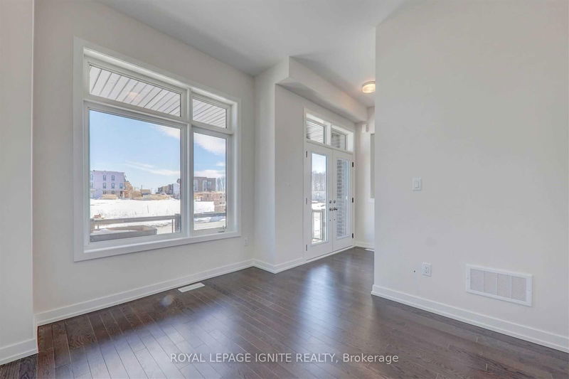 home for lease on 56 Rustle Woods Avenue