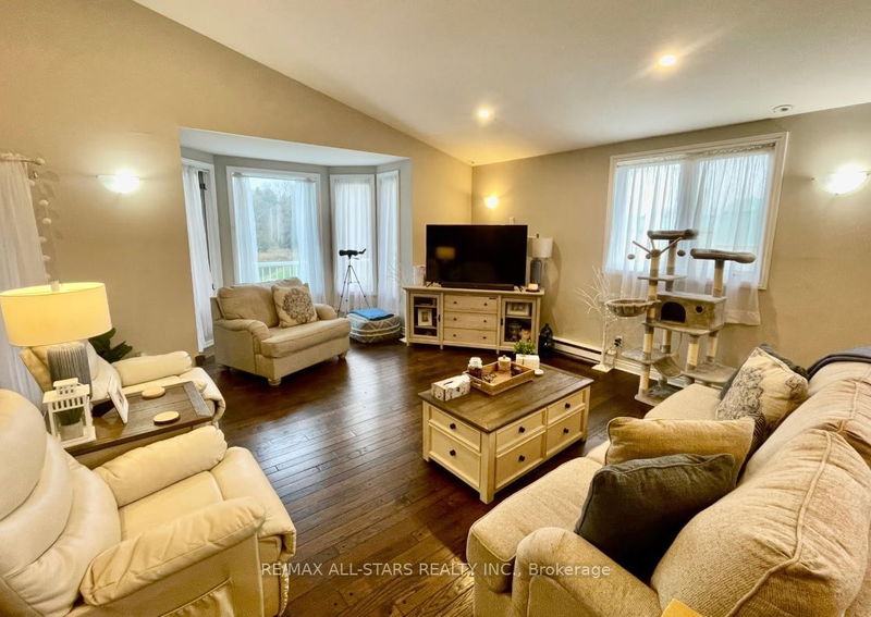 11204 Kennedy Rd  Markham, L6C 1P1 | Image 5