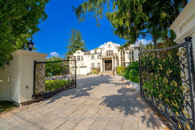 7 Fairview Avenue