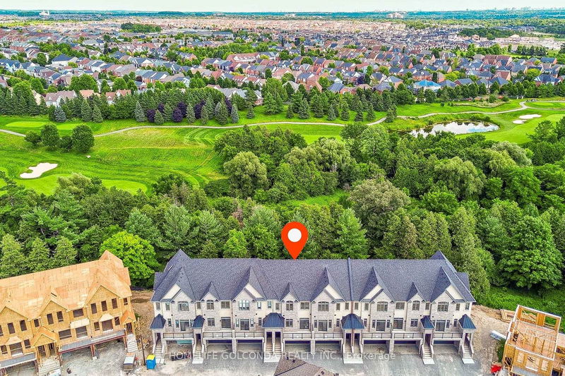 home for lease on 17 West Village Lane