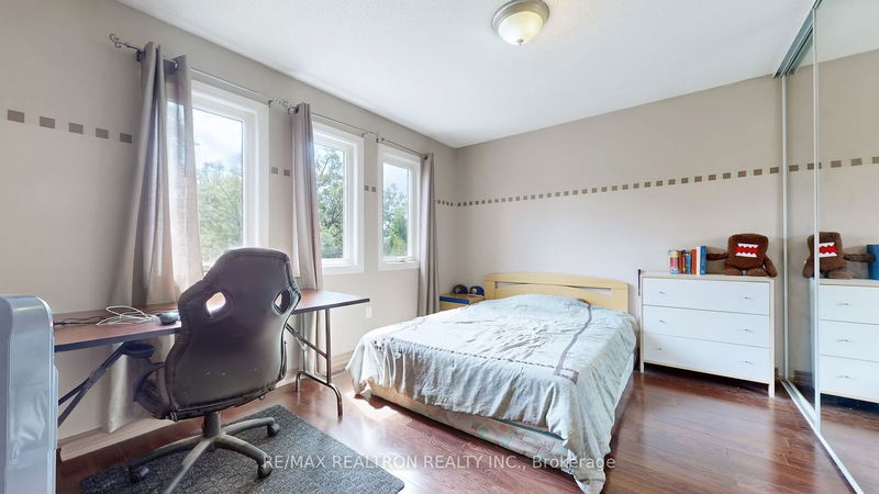 84 Viewmark Dr  Richmond Hill, L4S 1E3 | Image 29