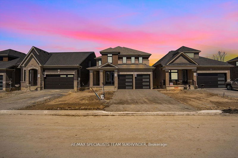 home for lease on 17 Sparrow Way