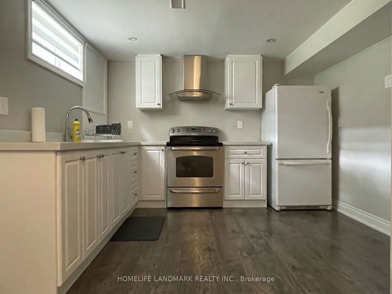 home for lease on 12 Ottawa Court