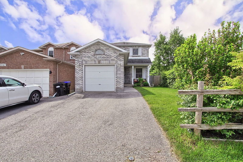 1229 Benson St S Innisfil, L9S 1Y5 | Image 2