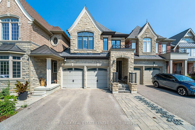 home for lease on 34 Alex Campbell Crescent