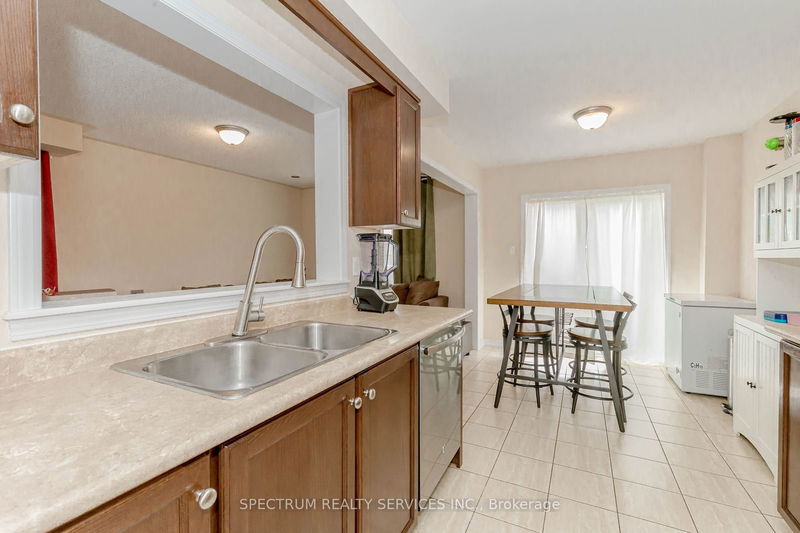 81 Hopkins Cres  Bradford West Gwillimbury, L3Z 0R7 | Image 19