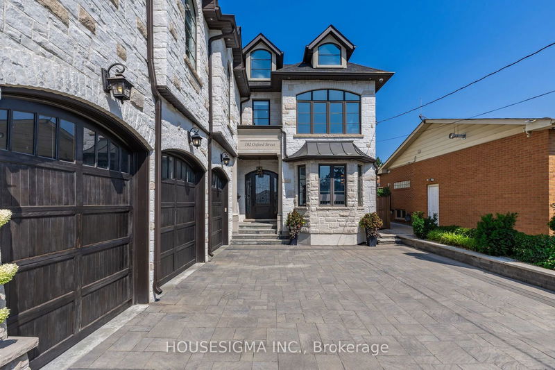 102 Oxford St  Richmond Hill, L4C 4L5 | Image 4