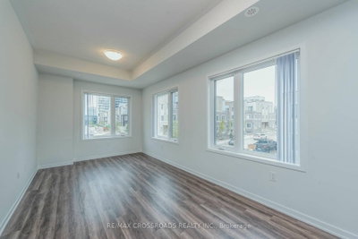 Unit 292 — 140 Honeycrisp Crescent — photo 5