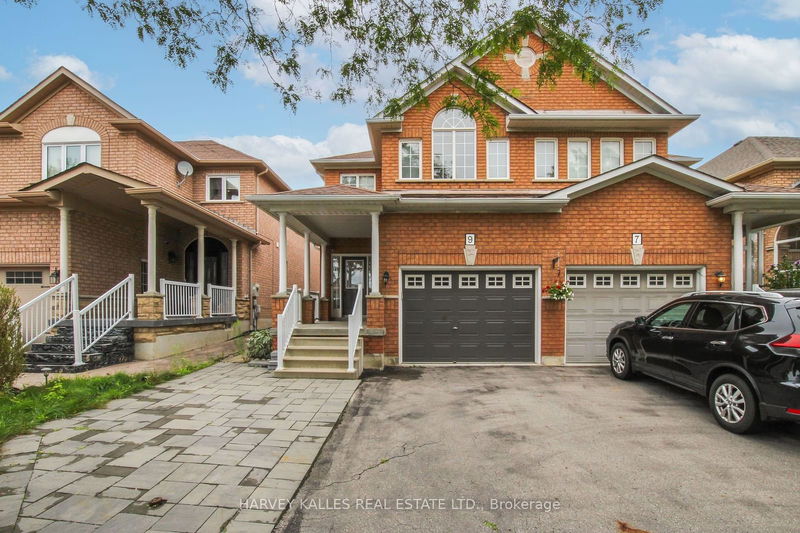 home for lease on 9 Agostino Crescent