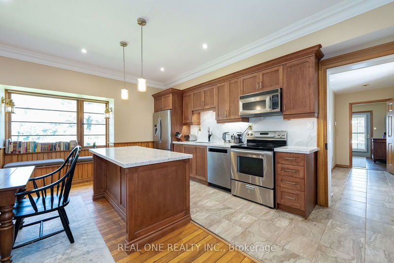 16979 Ninth Line  Whitchurch-Stouffville, L0G 1M0 | Image 32