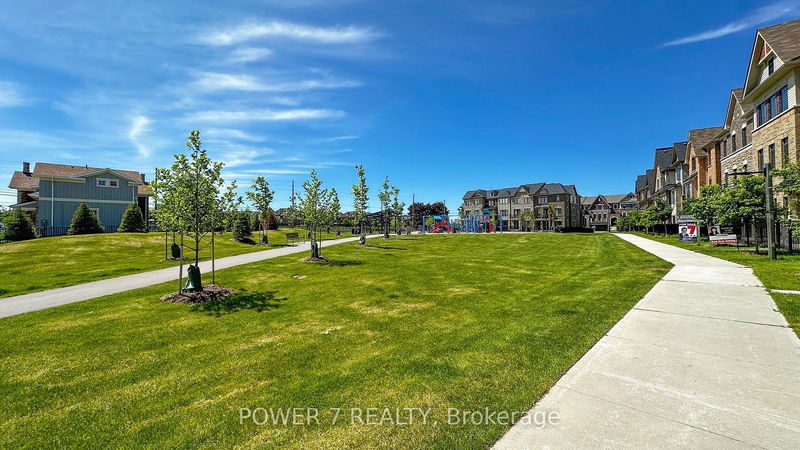 12 Cafaro Lane  Markham, L6C 0Z2 | Image 32