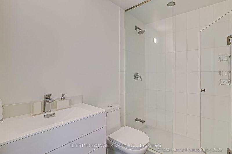  1102B - 9090 Yonge St  Richmond Hill, L4C 0Z1 | Image 12