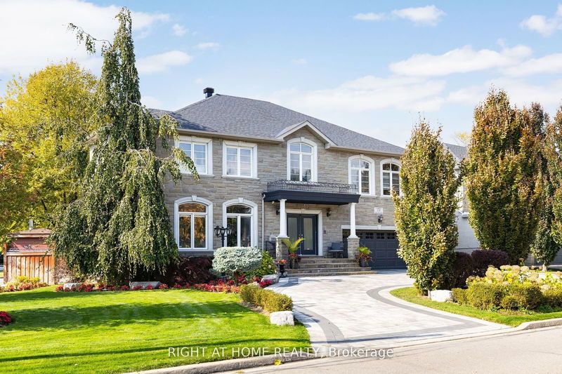 home for sale on 10 King High Drive