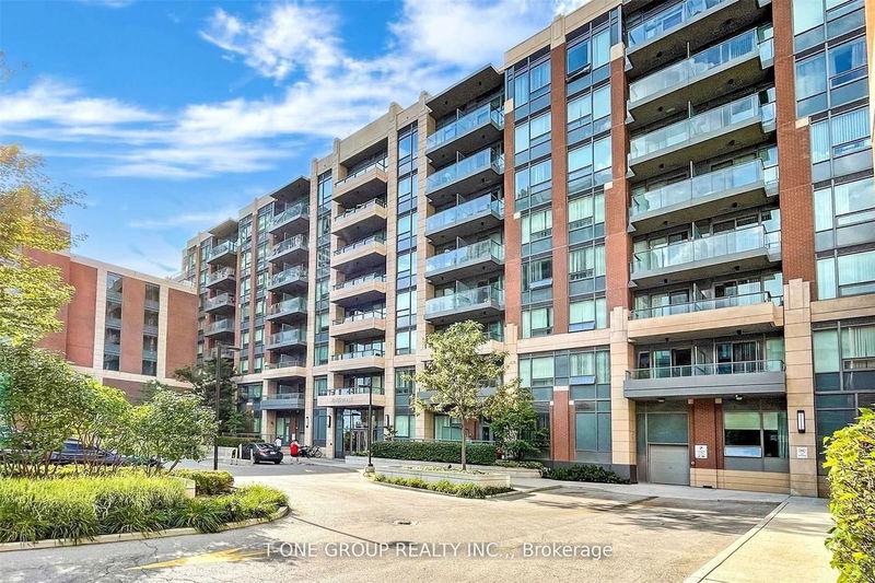home for lease on 723-28 Uptown Drive