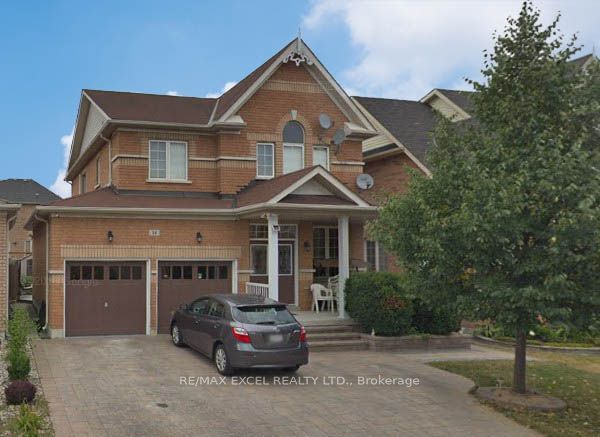 home for lease on 14 Albert Roffey Crescent