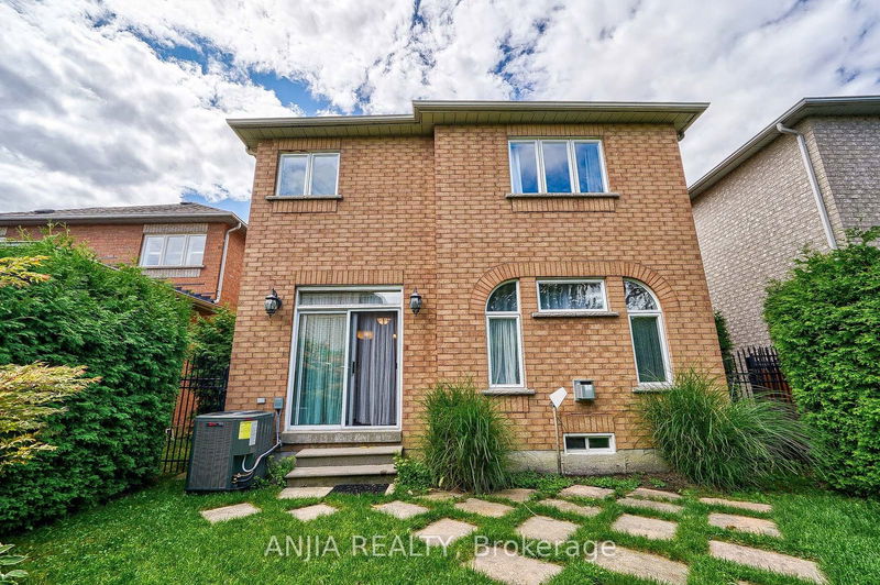 43 Black Walnut Dr  Markham, L3S 4B9 | Image 37