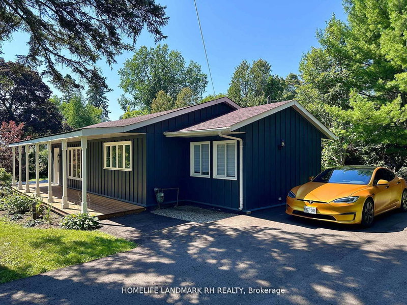 20 John St, King, L7B 1J6 | Image 2