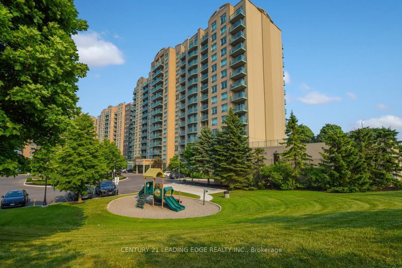 LPH19 - 39 Oneida Cres, Richmond Hill, L4B 4T9 | Image 2