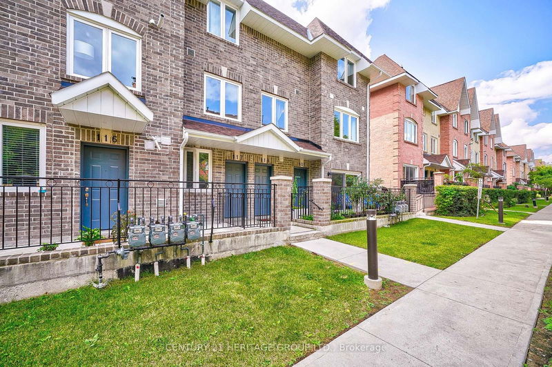 home for sale on 118-75 Weldrick Road E