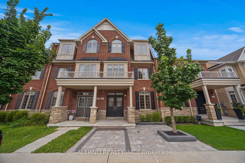 home for lease on 103 East's Corners Boulevard