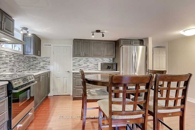 96 Baker Ave W Richmond Hill, L4C 1X4 | Image 28