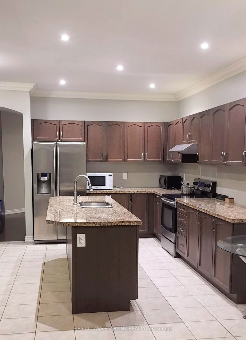 home for lease on 157 Peshawar Avenue