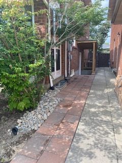 home for lease on 4 Glouster Court