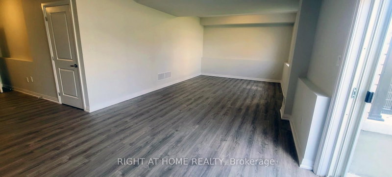 1466 Stovell Cres S, Innisfil, L0L 1W0 | Image 3