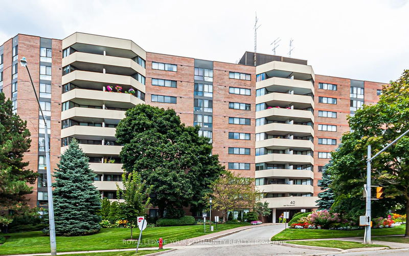 home for sale on 702-40 Baif Boulevard