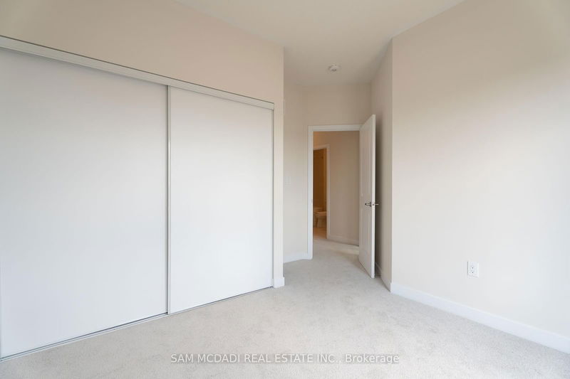 48 Dandara Gate  Vaughan, L4L 1V8 | Image 21