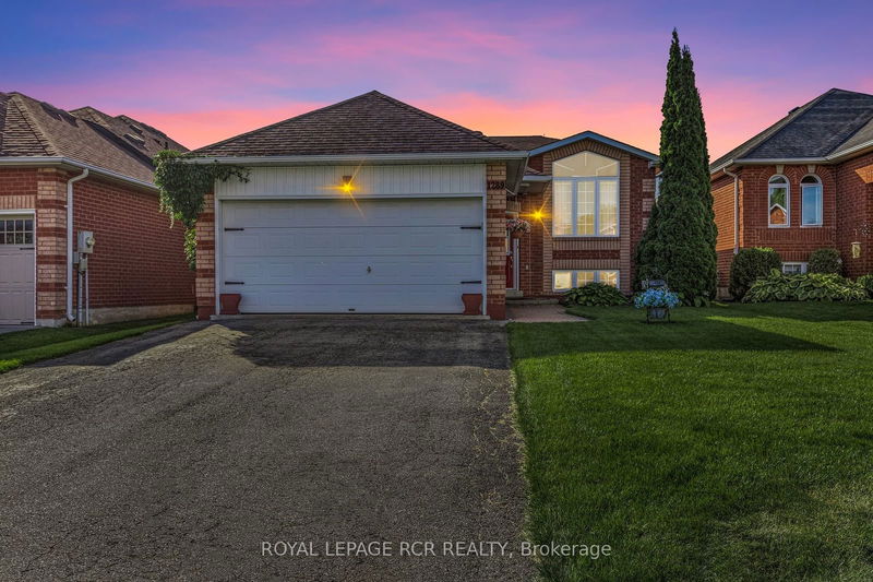 1289 Vincent Cres  Innisfil, L9S 1Z8 | Image 1