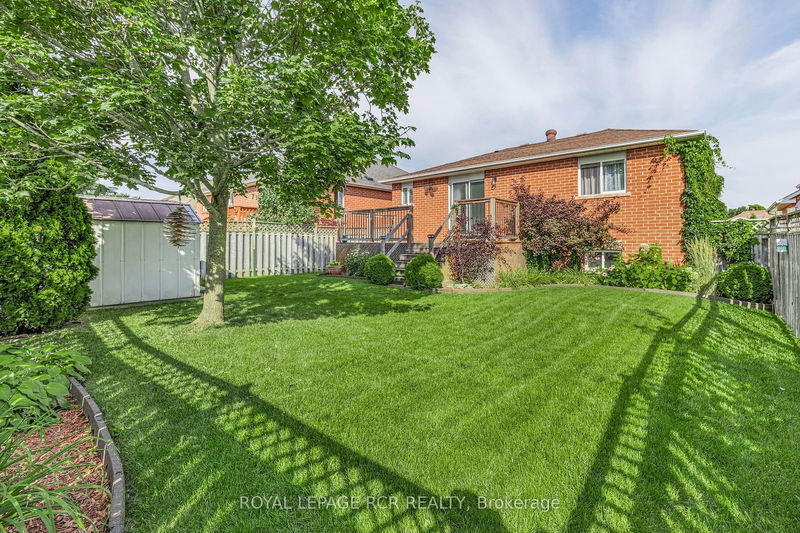 1289 Vincent Cres  Innisfil, L9S 1Z8 | Image 36