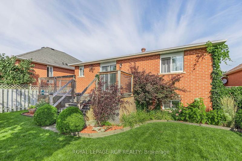 1289 Vincent Cres  Innisfil, L9S 1Z8 | Image 37