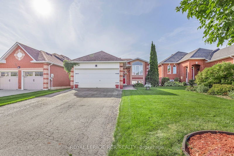 1289 Vincent Cres  Innisfil, L9S 1Z8 | Image 4