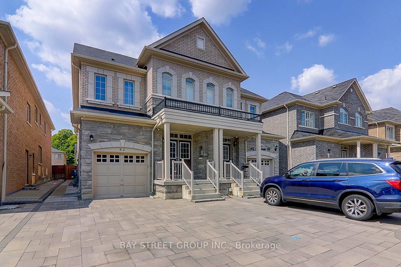 42 Mohandas Dr, Markham, L3S 0E5 | Image 2